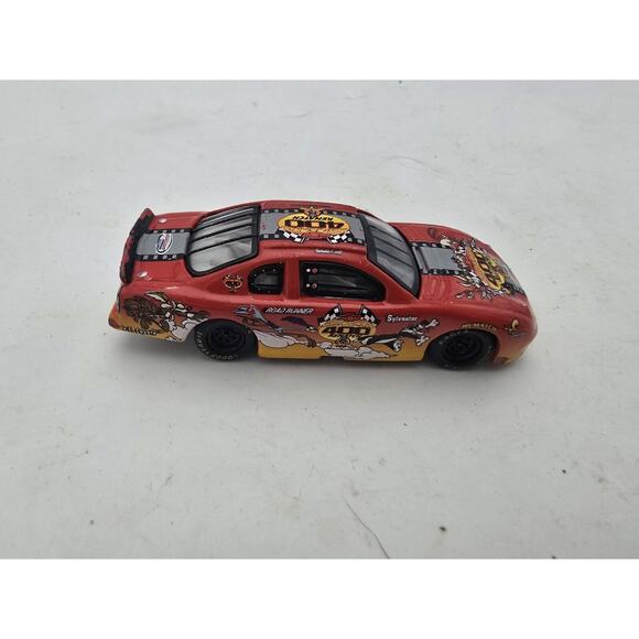 LOONEY TUNES REMATCH EVENT CAR 2002 1/64 ACTION DIECAST CAR 13,464 - Picture 5 of 7